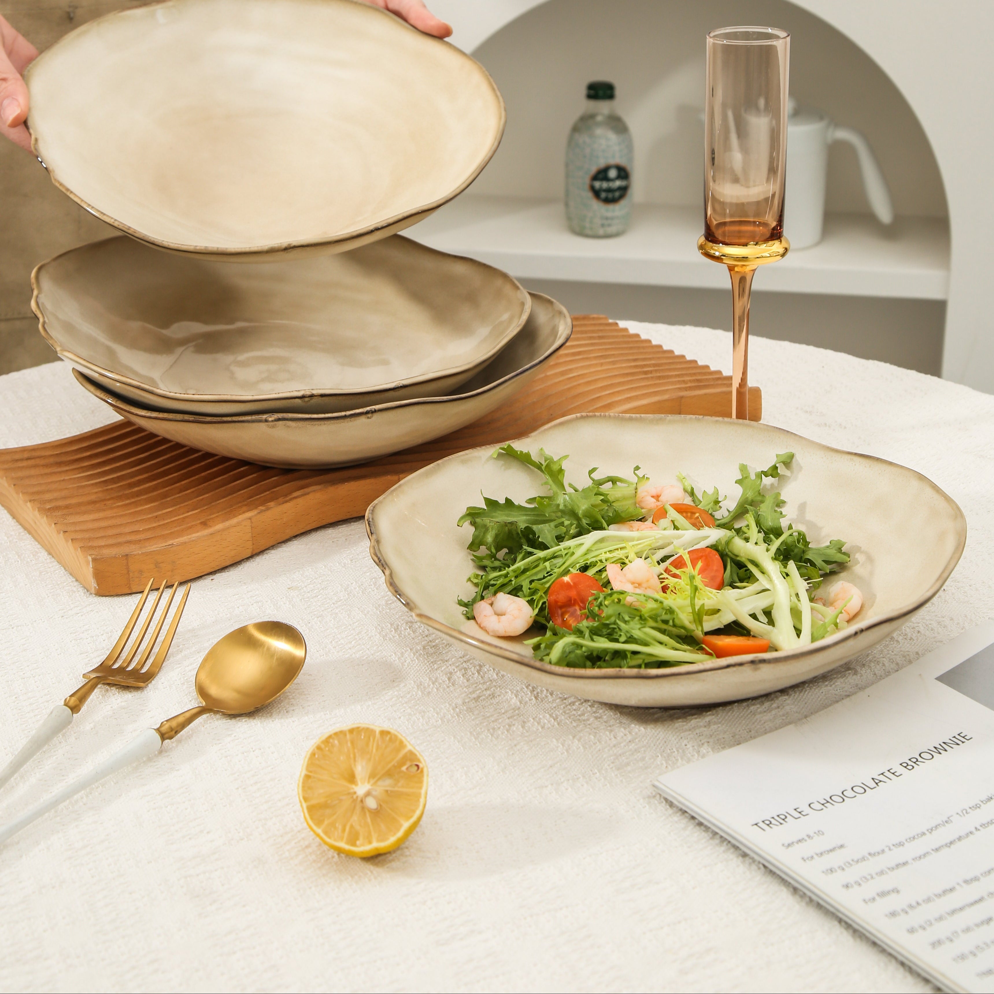 Crema Deep Organic Plate Set
