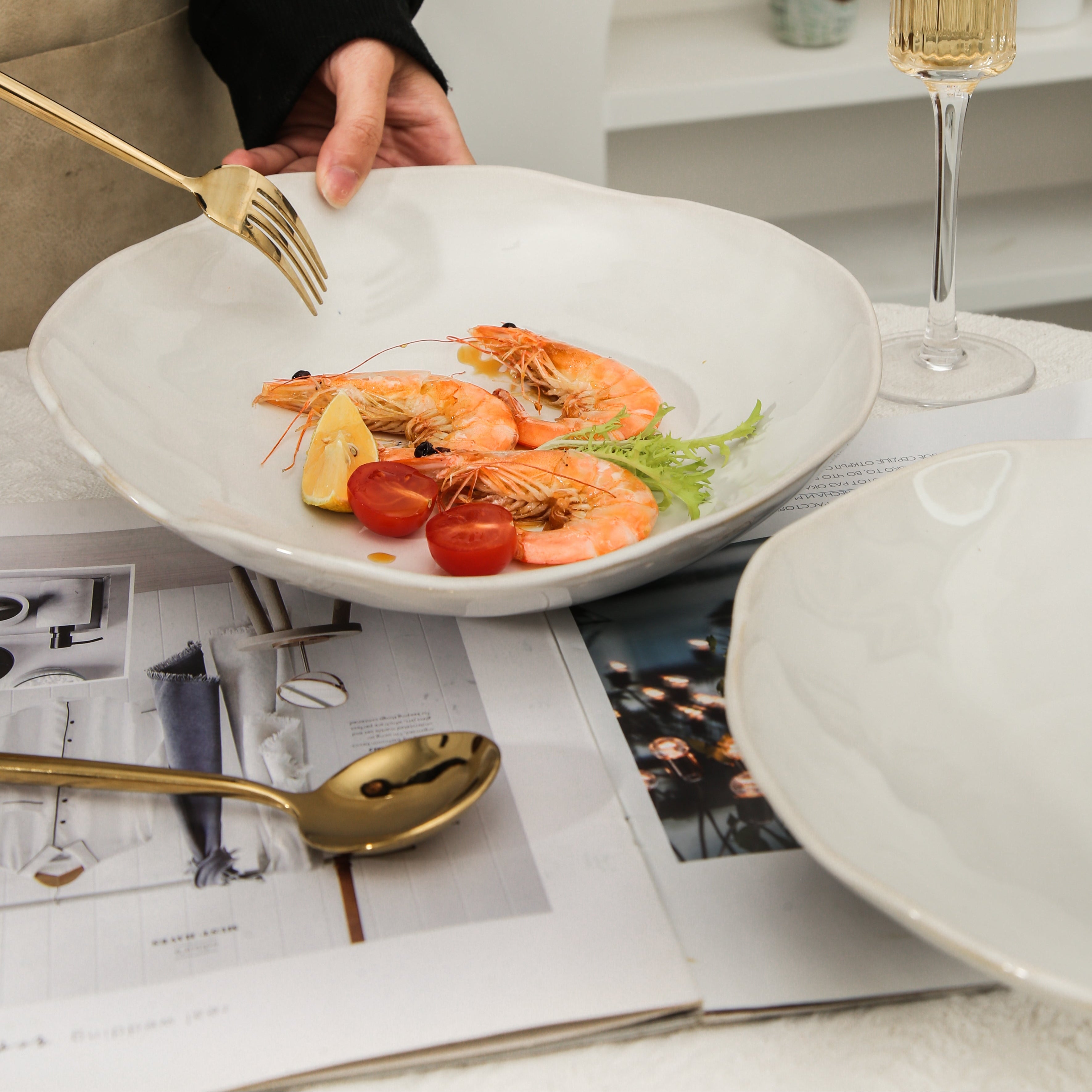 Pearl White Organic Deep Plate Set