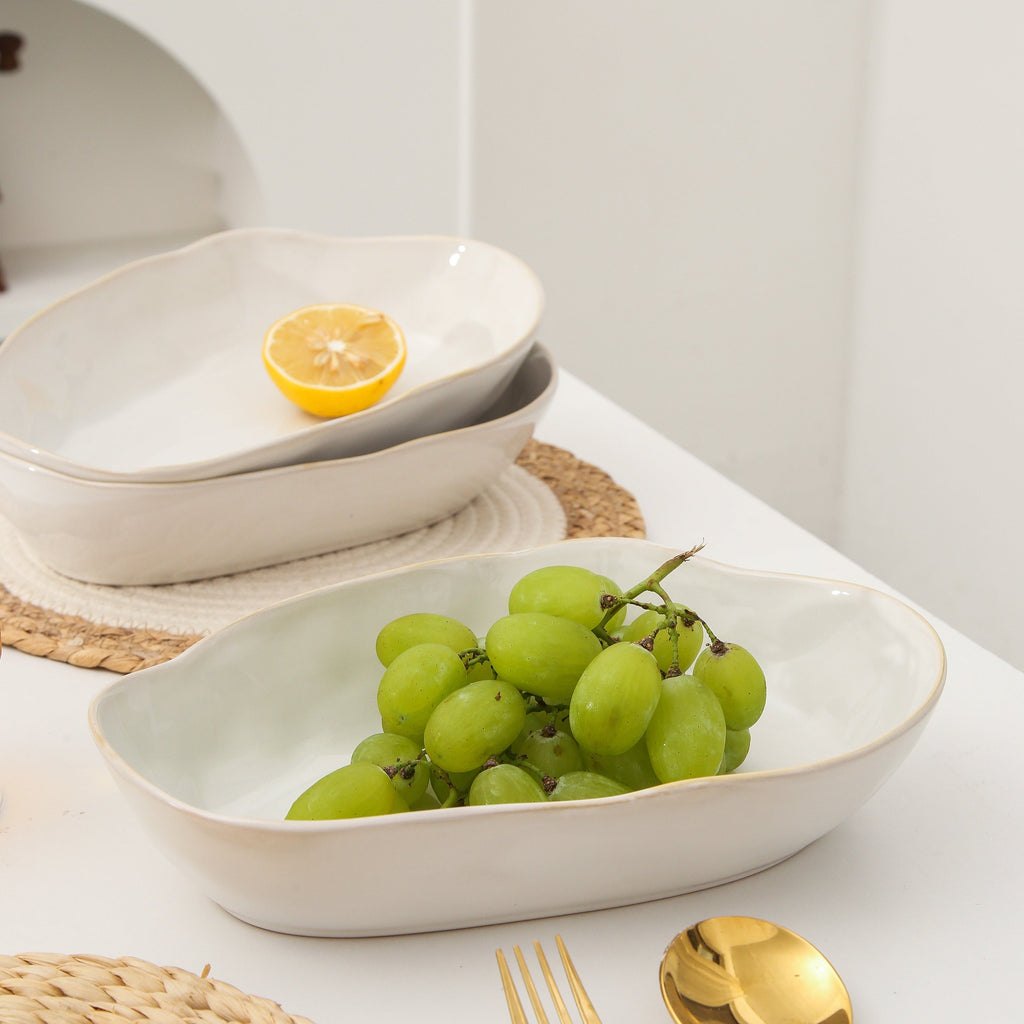 Pearl White Oval Plate Set