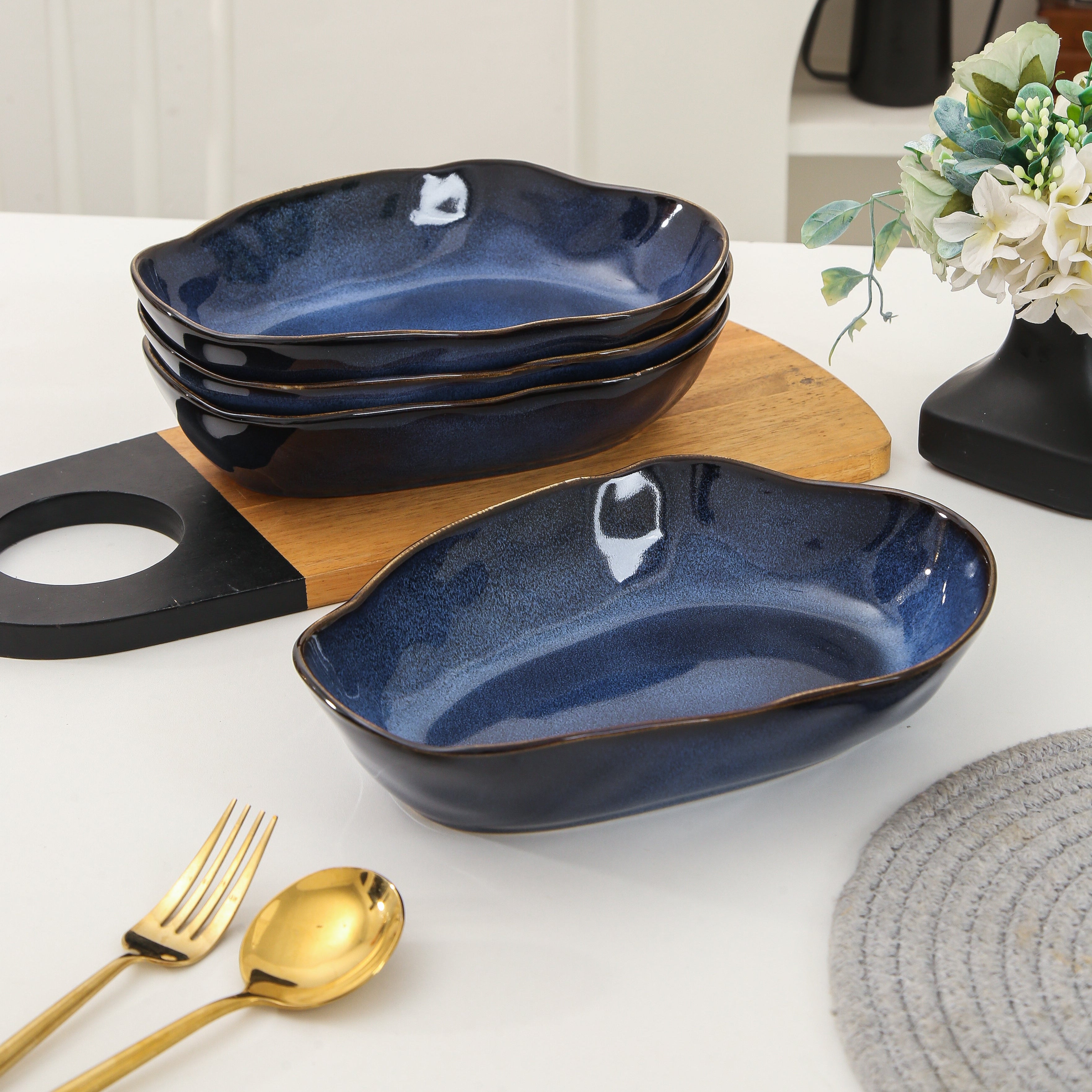 Ocean Blue Organic Oval Plate Set
