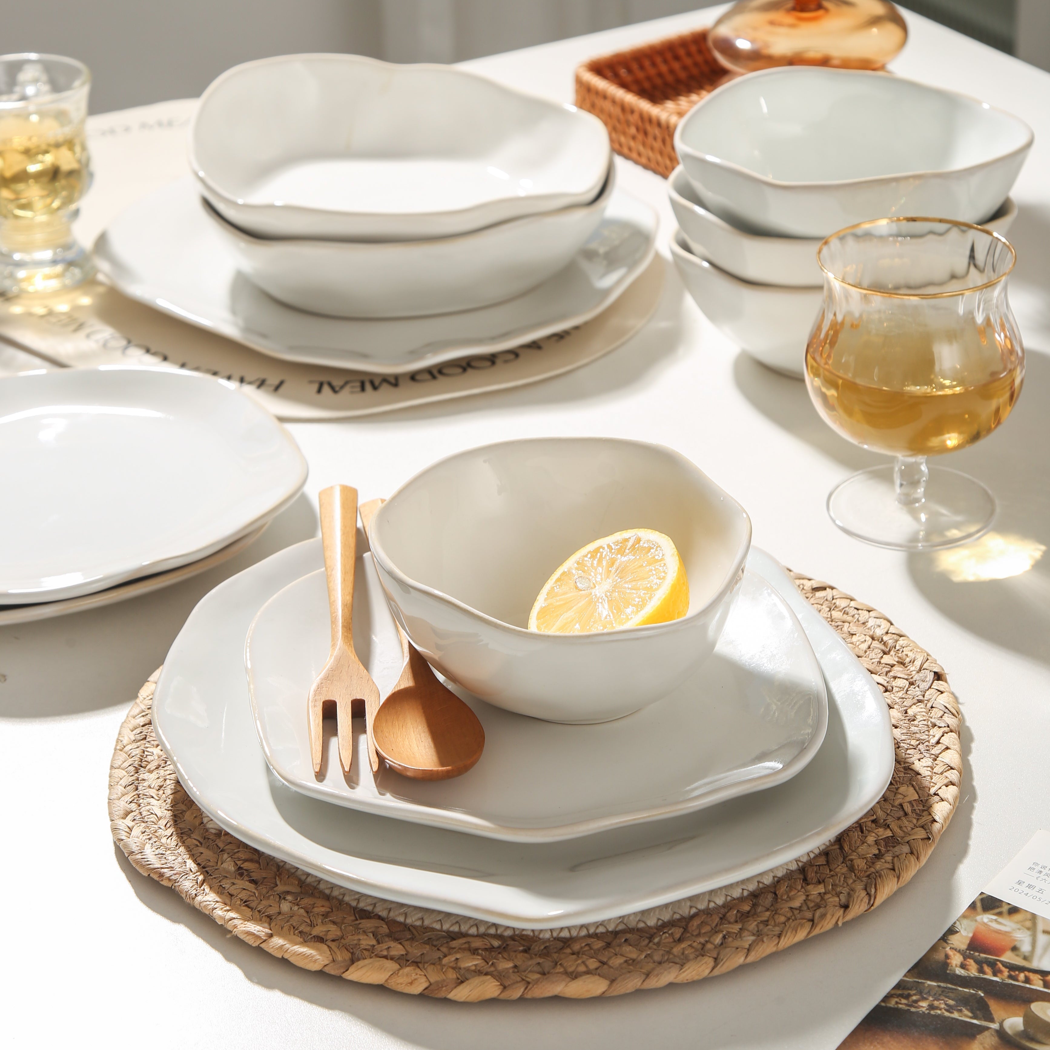 16-Piece Stoneware Set-Pearl White