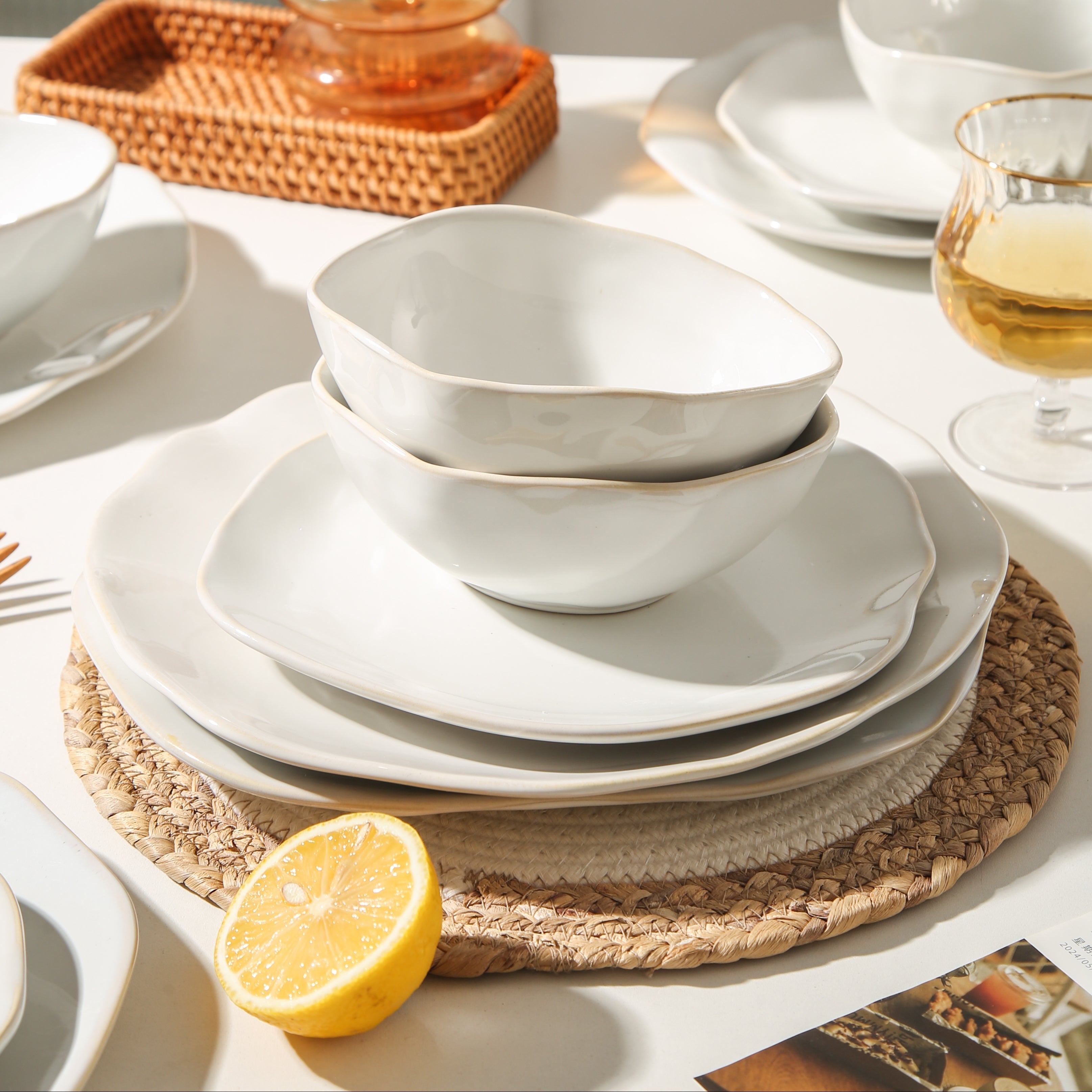 16-Piece Stoneware Set-Pearl White