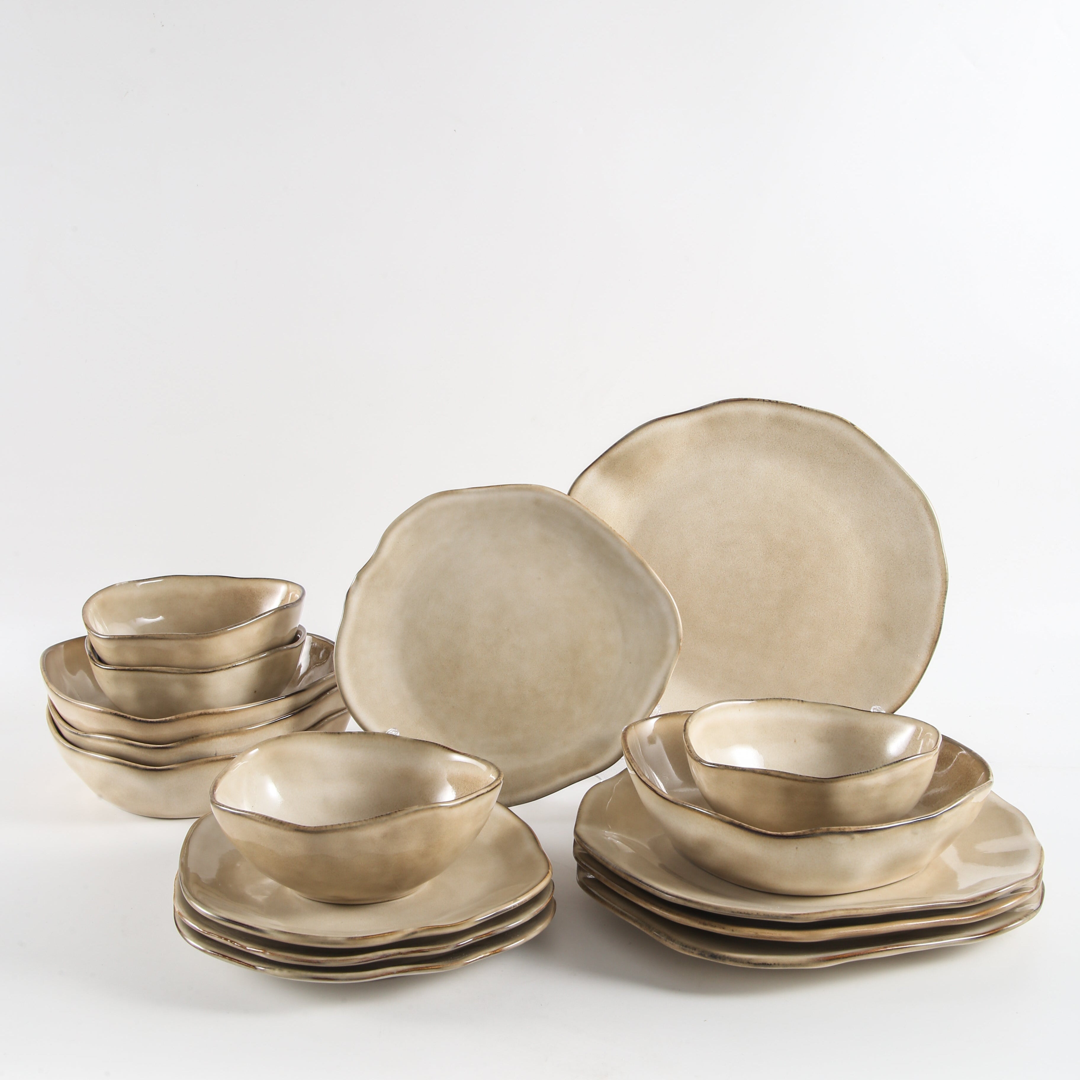 16-Piece Stoneware Set-Crema