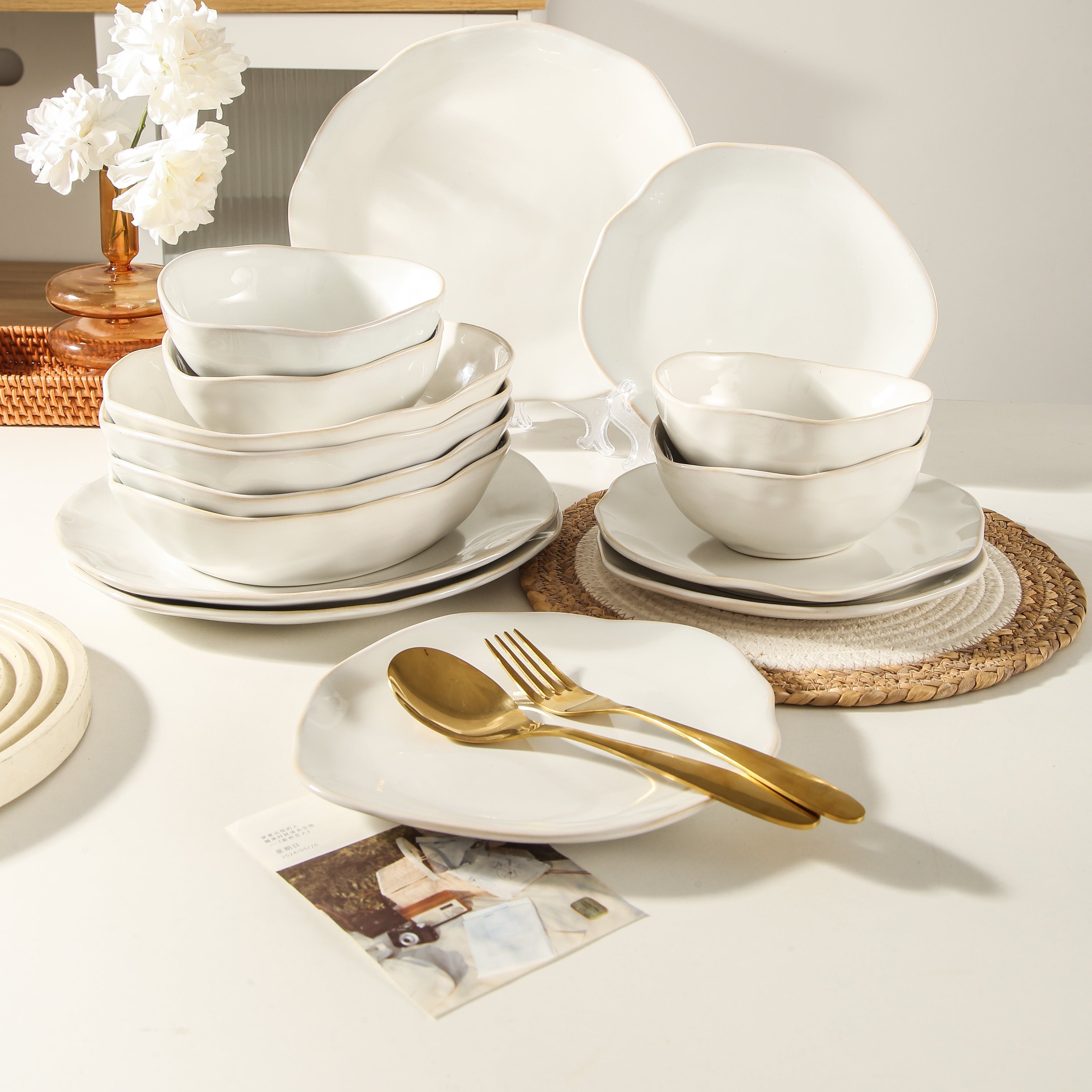 16-Piece Stoneware Set-Pearl White
