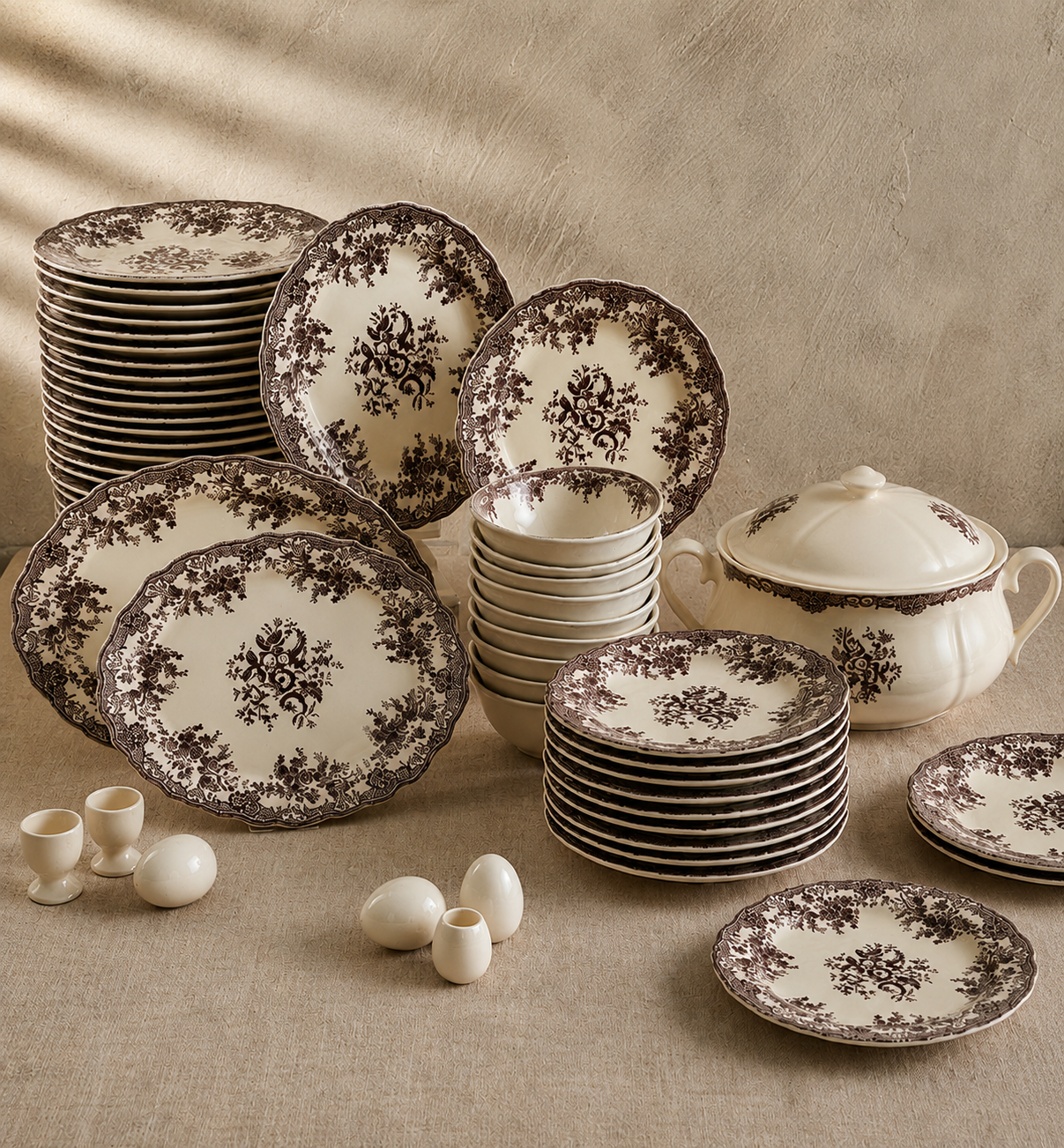 The Heritage Floral 42-Piece Dinnerware Set – Complete Service for 8